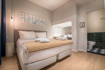 تختخواب و صبحانه Esqina Urban Lodge