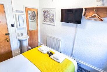 تختخواب و صبحانه Mystayinn Kinloch Lodge