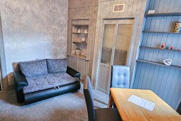 تختخواب و صبحانه Mystayinn Kinloch Lodge