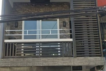 Ervoruto Hostel Makati