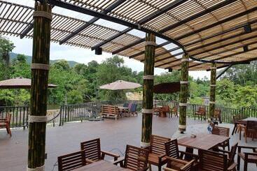 酒店 Binlha Raft Resort