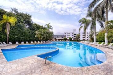 هتل Hacienda Lima Norte