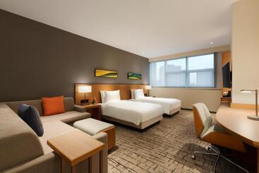 هتل Hyatt Place Yinchuan Yuecaicheng