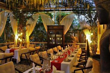 Palace Gate Hotel & Resort By Ehm