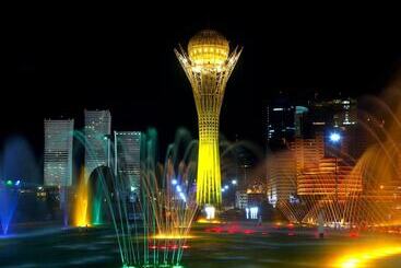 هتل Wyndham Garden Astana