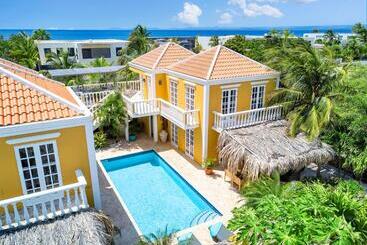 Villa Aventura