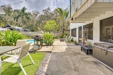 Cozy Tampa Retreat W/ Pool ~ 11 Mi To Downtown