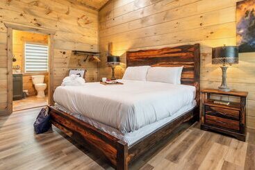 茅舍 Rambling Ridge Lodge Endless Amenities & Fun Indoor Pool & Hot Tub, A+ Arcade Game Room