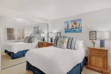 بيت ريفى Shoreline Villa By Avantstay Steps To The Beach, Bay, & Pier!