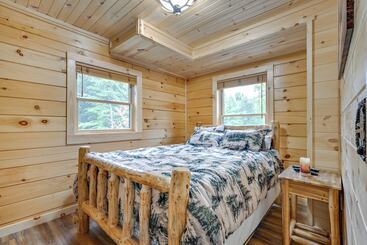 بيت ريفى Adams Cabin W/ Game Room & Fire Pit