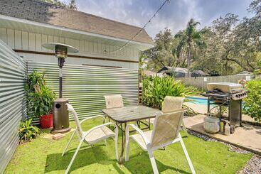 ~ 5 Mi To Beaches: Spacious Tampa Bay Home!