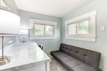 Dog Friendly Dayton Home: 1 Mi To Downtown!