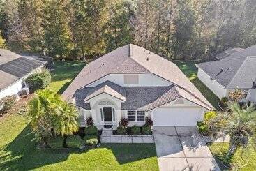Enchanting House Few Min Away From The Parks 52