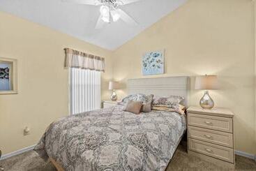 Enchanting House Few Min Away From The Parks 52