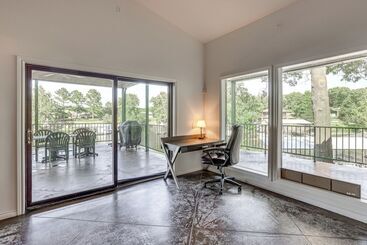 Near Disney:  T Morrow S Grand Getaway  W/ Dock!