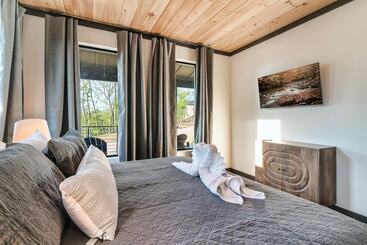 Halle Beary By Avantstay Indoor Pool + Hot Tub Sunset Views