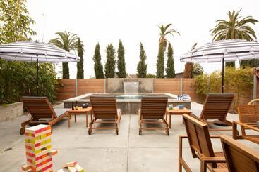 Hamilton I & Ii By Avantstay Modern 6 Bdr W/ Spa & Rooftop Patio