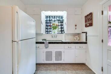 Historic Glen Allen Home ~ 11 Mi To Richmond!