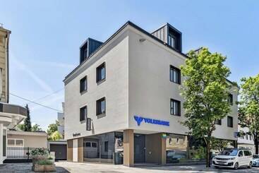 Limehome Santiago De Compostela