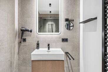 Limehome Santiago De Compostela