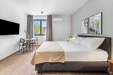 Limehome Santiago De Compostela