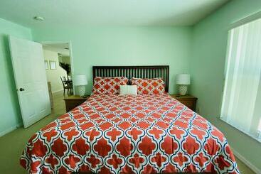 بيت ريفى Michael S Southern Dunes Vacation Home