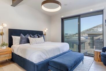 The Ridge At Canyons Village By Avantstay Stunning Ski In/out Condo W/ Hot Tub