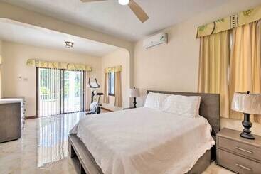 Oceanfront Majestic Beach House W/ Gym + Pool!