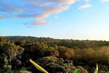 تختخواب و صبحانه Ocean And Forest View Manolo Cabins