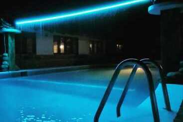 تختخواب و صبحانه Rancho Pino Y Sol