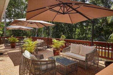 Contadora Island Inn B&b