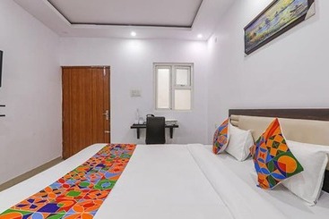 Fabhotel A One Inn
