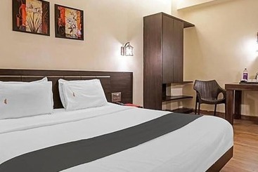 Fabhotel Prime Omkar Executive