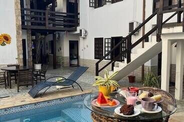 簡易ホテル Pousada Villa Real Paraty