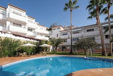 호텔 Apartamentos Tropicalia Almuñecar
