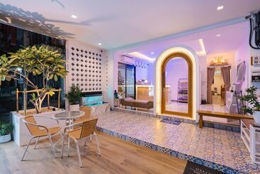 هتل Blue Rabbit Phuket