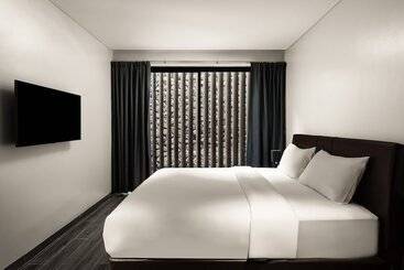 هتل Bluepoint Seaview Patong 818
