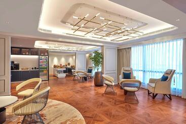هتل Doubletree By Hilton Bengaluru Whitefield