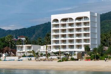 هتل Elite Atoll Beachfront
