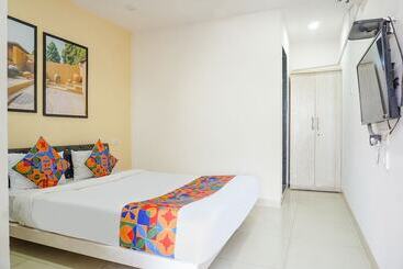 هتل Fabexpress Galaxy Hospitality