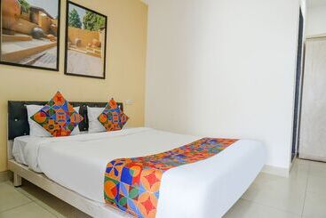 هتل Fabexpress Galaxy Hospitality