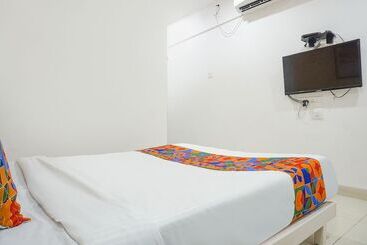 هتل Fabexpress Galaxy Hospitality