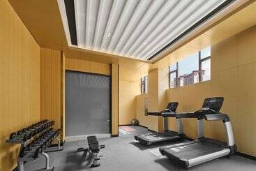 هتل Hilton Garden Inn Aksu Downtown