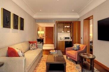 ホテル The Leela Hyderabad