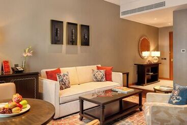 ホテル The Leela Hyderabad