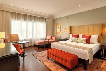 ホテル The Leela Hyderabad
