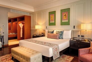 ホテル The Leela Hyderabad