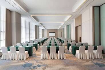 هتل Wyndham Xishuangbanna Qingquan