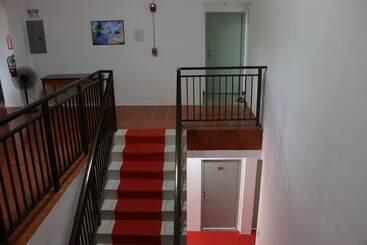 Lucky Home Hotel And Apartment