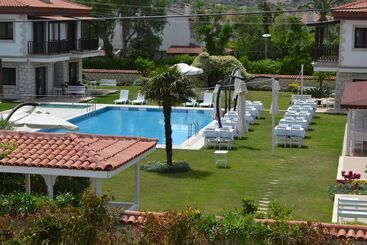 هتل Nea Garden